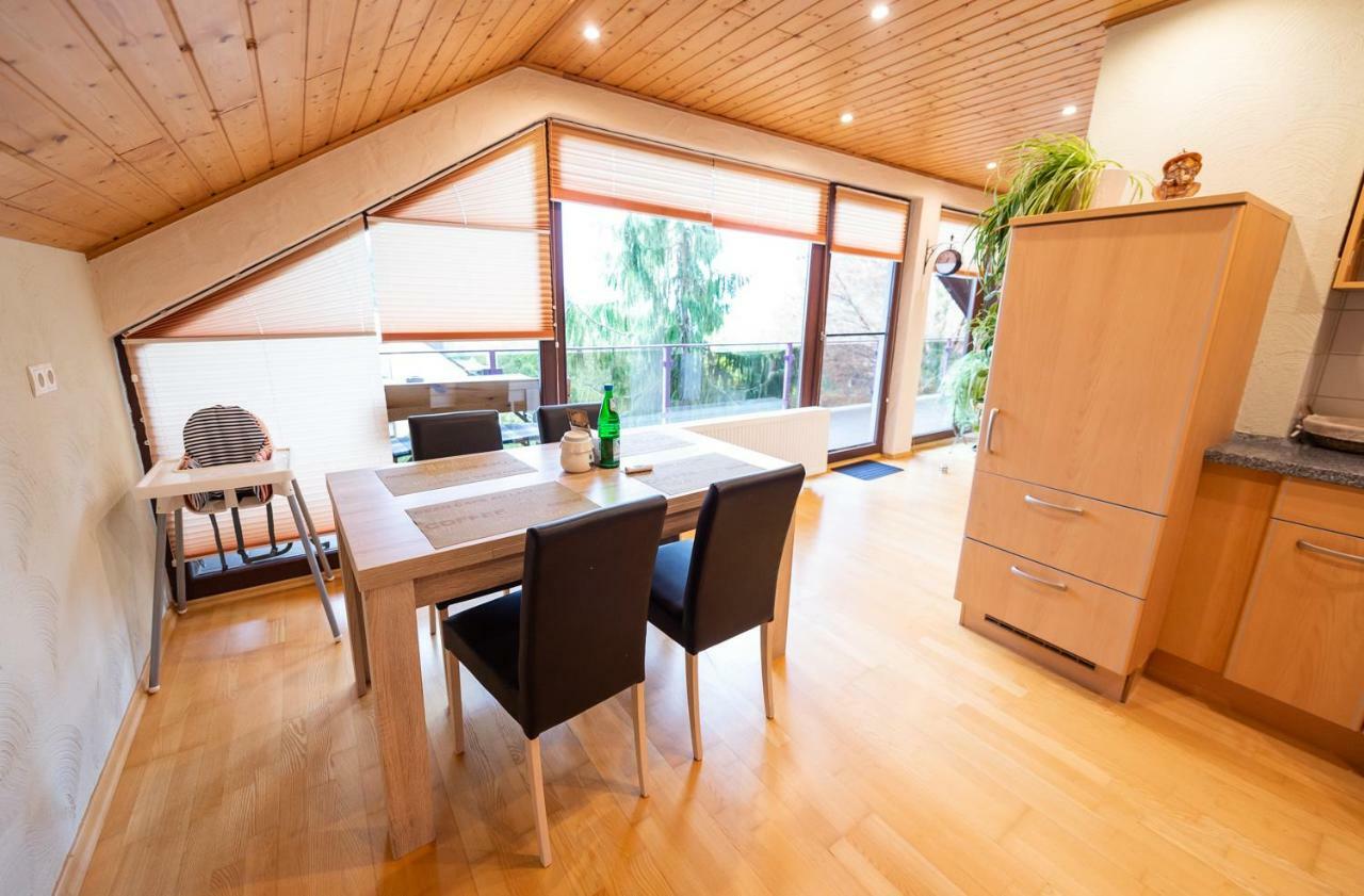 Ferienwohnung Virginija Ditscheid المظهر الخارجي الصورة